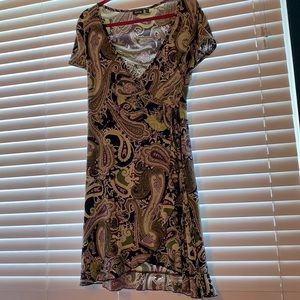 Apt 9 paisley wrap dress size medium